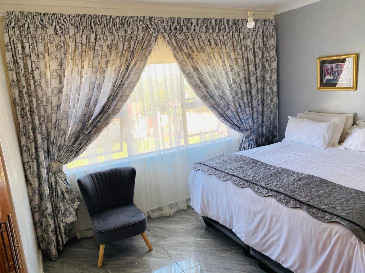 River Valley Guest House Butterworth Esterno foto